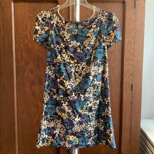 Betsey Johnson Floral Sheath Dress Size 2